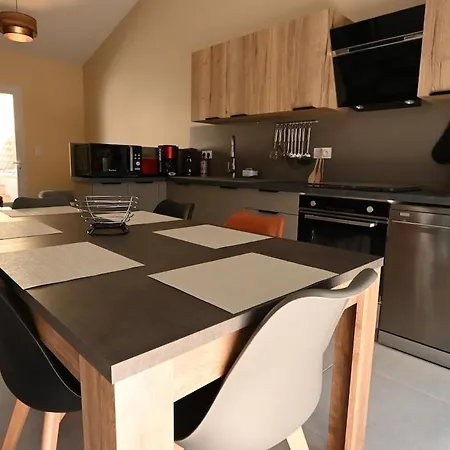 Le Pontilh Holiday home *